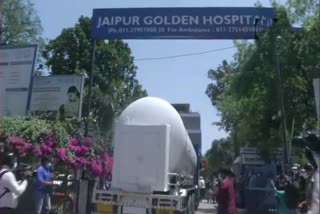 Oxygen tanker arrives at Jaipur Golden Hospital