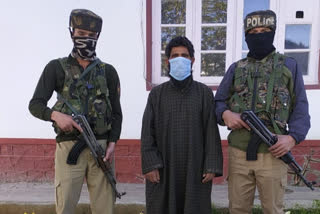 Al-Badr militant held in J-K's BudgamAl-Badr militant held in J-K's Budgam