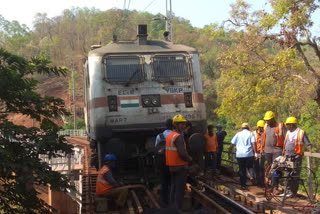 axalites-plot-to-derail-passenger-train-in-dantewada-failed