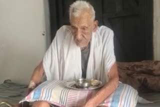 corona-infected-106-year-old-man-became-healthy