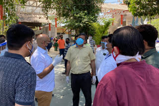 edmc commissioner visited seemapuri crematorium and inspected