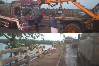 Lorry  accident  Valapattanam  ലോറി അപകടം  വളപട്ടണം പാലം  പൊലീസ്  Police  Lorry accident  കണ്ണൂർ