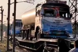 second consignment of oxygen tanker reached Lucknow