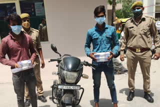 loot incidents in noida  crime incidents in noida  looters arrest in noida  नोएडा में लुटेरे गिरफ़्तार  नोएडा में लूट की वारदात  नोएडा में आपराधिक घटनाएं