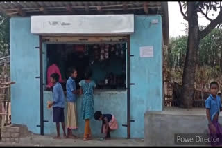 Children are not getting ready to eat in Koriya