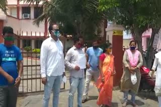 protest-over-Doctor's negligence in Puri Hospital