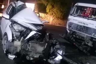 collision between car and trailer in Jodhpur, four people died including 3 innocent childrens