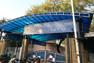 inmate of tihar jail died due to covid