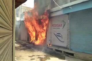 A fire broke out in the shop due to short circuit,  Shop fire in Sikar
