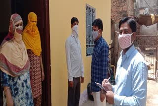 जन सहभागिता एवं व्यापार मंडलों ने किया सहयोग, जयपुर समाचार, Aware to stop corona infection, Masks distributed to people , Public participation and trade boards collaborated