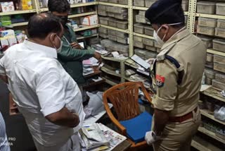 Ghaziabad: Ramdisiver's black market related raids in hospitals