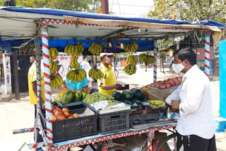 condition of the traders deteriorated due to the lockdown