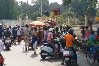 crowds at Mangalore