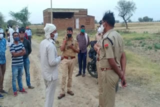 बहरोड़ में युवक की लाश मिलने से सनसनी, Sensation after finding the dead body of a young man in Behror