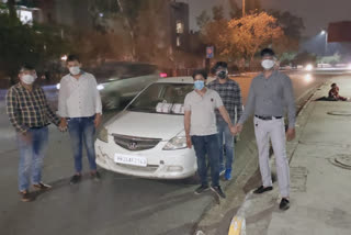 two accused arrested for selling fake remdesivir injection in delhi