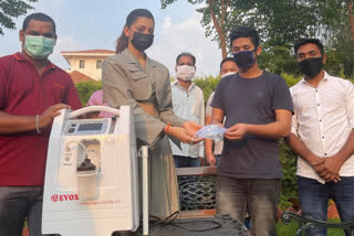 Urvashi Rautela donates oxygen concentrators in Uttarakhand