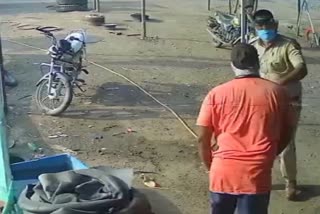 video of a fight in Banswara, video of a fight with a puncher maker