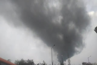 fire breaks out in plastic factory narela delhi