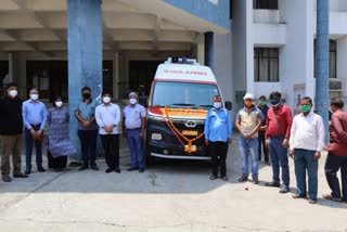 businessmen provided ambulance to district administration of koderma