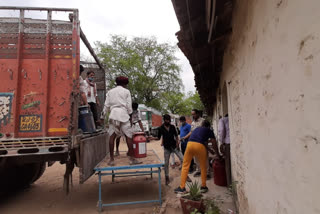 गाजीपुर अफीम फैक्ट्री से अफीम रवाना, Opium leaves from Ghazipur opium factory