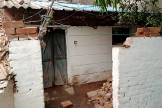 Elderly woman and son die of starvation in Madhya Pradesh