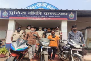 8-accused-including-5-minors-arrested-for-attacking-sarpanch-in-bemetara