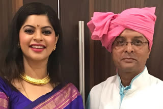 Sneha Wagh's father dies due to COVID-19, actress pens emotional note