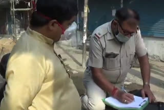 theft in shiv shakti temple of mahavir nagar in outer delhi