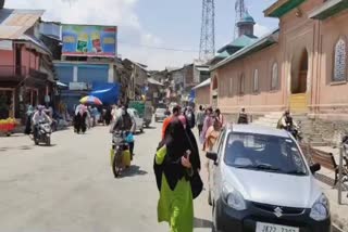 Covid lockdown: Market's open in shopian after 3 days lockdown