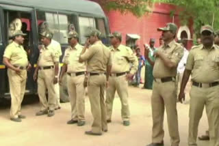 Corona Positive 52 Police Staff in Hubli