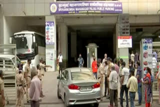 Mumbai: Drive-in COVID vaccination centre for senior citizens, disabled at multi-level parking