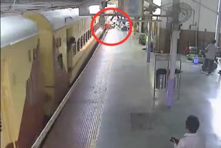 Pregnant woman saved dadar railway station