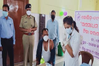 journalist vaccinated in raygada