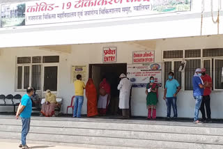 People arriving in Gwalior to get the Corona vaccine