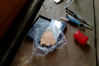 two-drugs-peddler-with-drugs-arrested-in-namtola