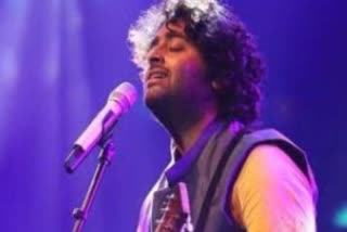 singer-arijit-singh-s-mother-hospitalised-swastika-and-srijit-mukherjee-request-to-donate-blood