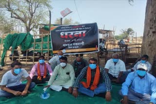 congress wants to file a case against bjp for protesting during corona pandemic in jhabua
