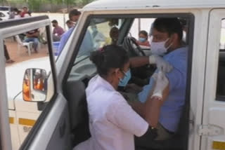 No long queue, no complain of exhausted stock, youth here are getting vaccinated sitting in their car