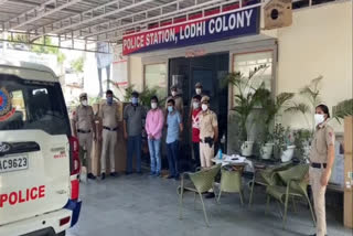 lodhi-colony-police-raided-today-and-recovered-huge-amount-of-medical-equipment