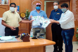 जिला कलेक्टर ने मांगा था सहयोग , बीडीके अस्पताल को किया सुपुर्द, Bhamashah gave 101 PPE kit,   District collector asked for support , Jhunjhunu news