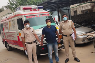 Delhi Police arrests owner of ambulance for charging Rs 1.2 lakh from Covid patient's daughter