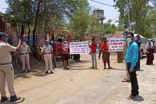 special corona awareness progam running in rural areas of narsinghpur