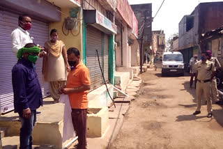 Three shops sealed in Pandariya