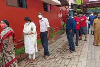 vaccine distributed 60 centers  The vaccine was distributed in 60 centers  60 കേന്ദ്രങ്ങളിൽ വാക്‌സിന്‍ വിതരണം ചെയ്‌തു  എറണാകുളം