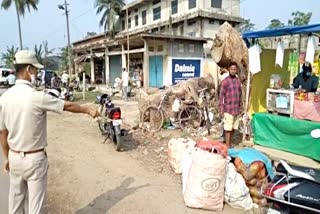 মৰাণৰ ৰাজমাইৰ সাপ্তাহিক বজাৰত ধোঁৱাচাঙত ক’ভিড প্ৰট’কল