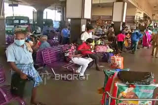 koyambedu bus stand passenger traffic during lockdown