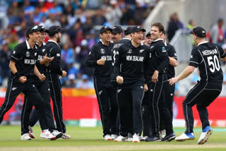 first-lot-of-new-zealand-cricketers-arrive-home-after-ipl-suspension