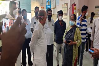 Dr. Saranprakash Patil visited the Sadam Government Hospital