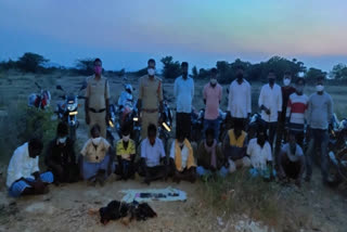 cock fighters arrested in bangarampeta