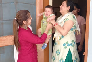 after couple tests covid positive rakhi comes to the rescue of their 6-month-old